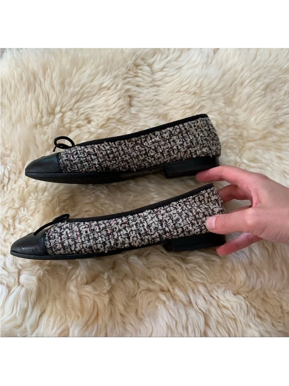 CHANEL Tweed Leather Toe Cap Classic Designer Blogger CC Flats 35